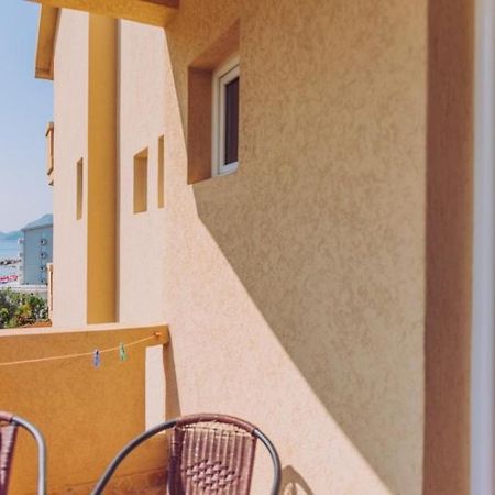 Apartmani Lasta Dobra Voda Exteriér fotografie