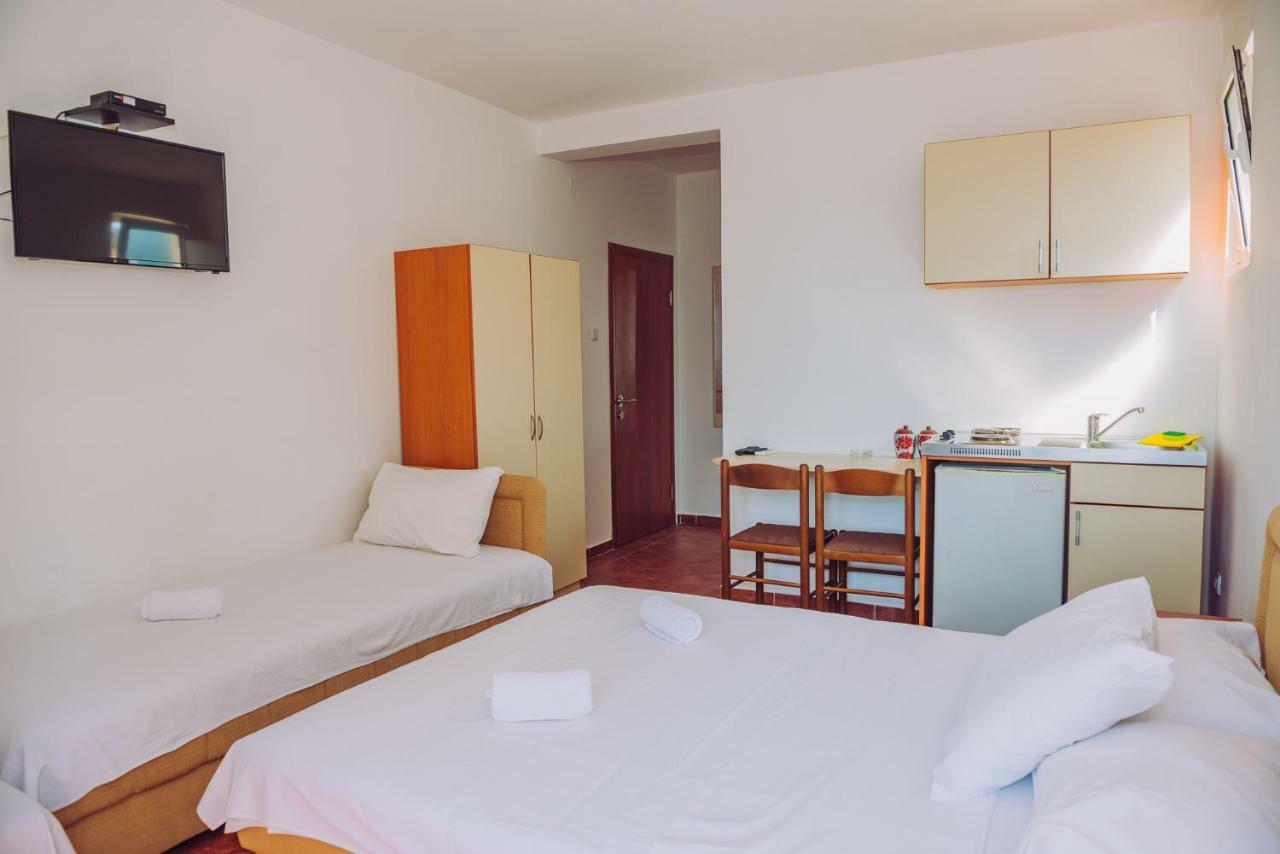 Apartmani Lasta Dobra Voda Exteriér fotografie